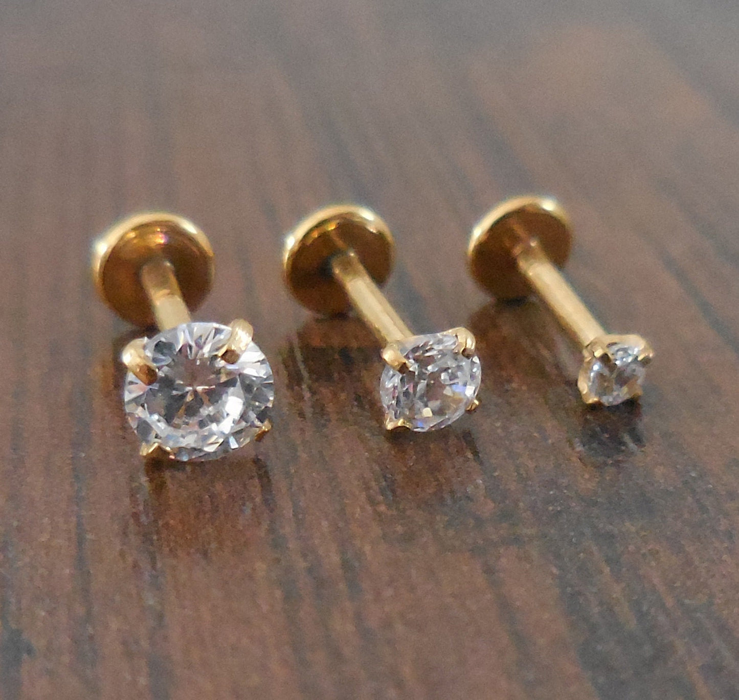 18g 2-5mm Tragus 1/4" 6mm Cartilage Clear Prong Set Cubic Zirconia Gold Tone Triple Helix Piercing Bar Ear Internally Threaded Earrings