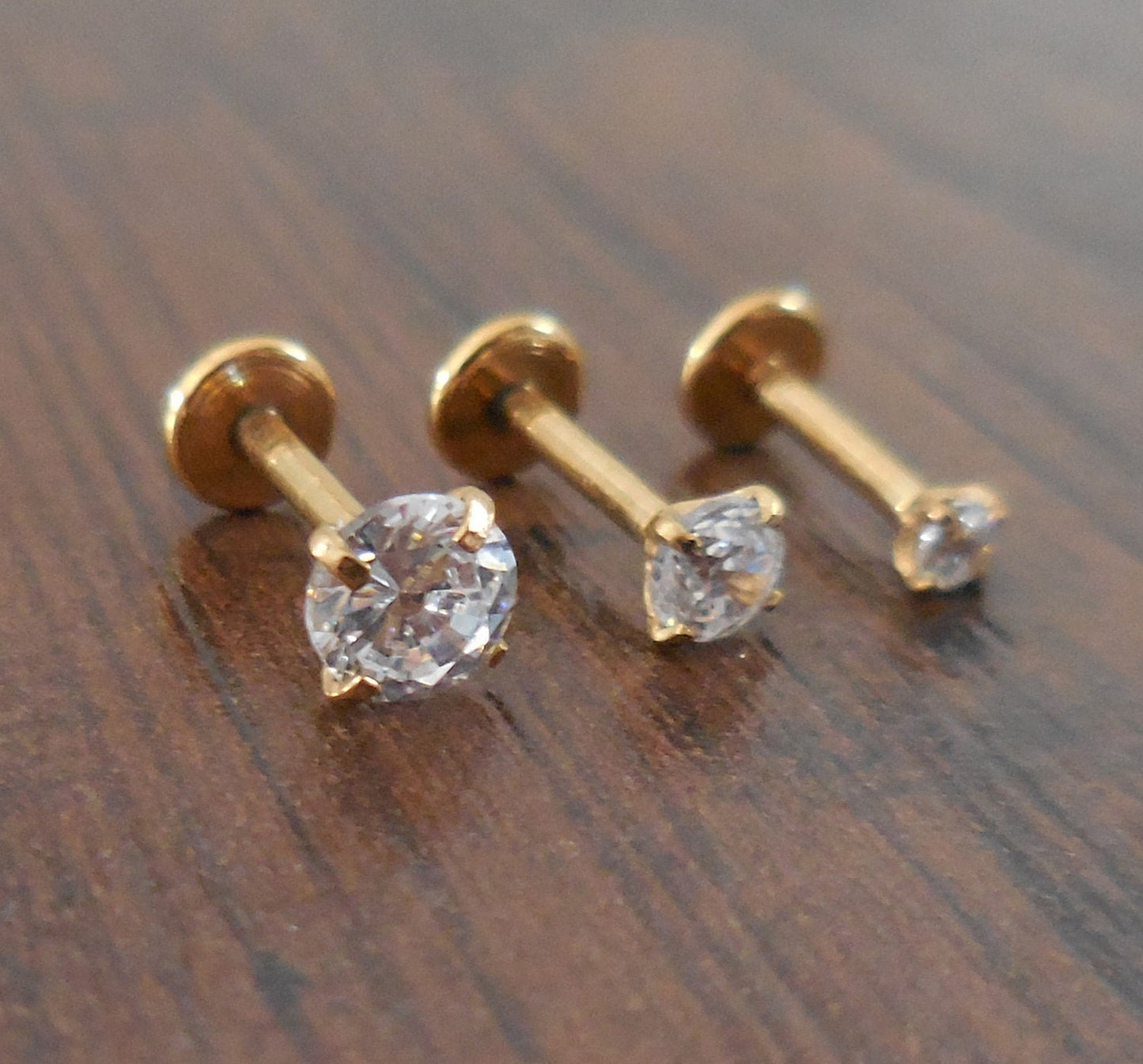 18g 2-5mm Tragus 1/4" 6mm Cartilage Clear Prong Set Cubic Zirconia Gold Tone Triple Helix Piercing Bar Ear Internally Threaded Earrings