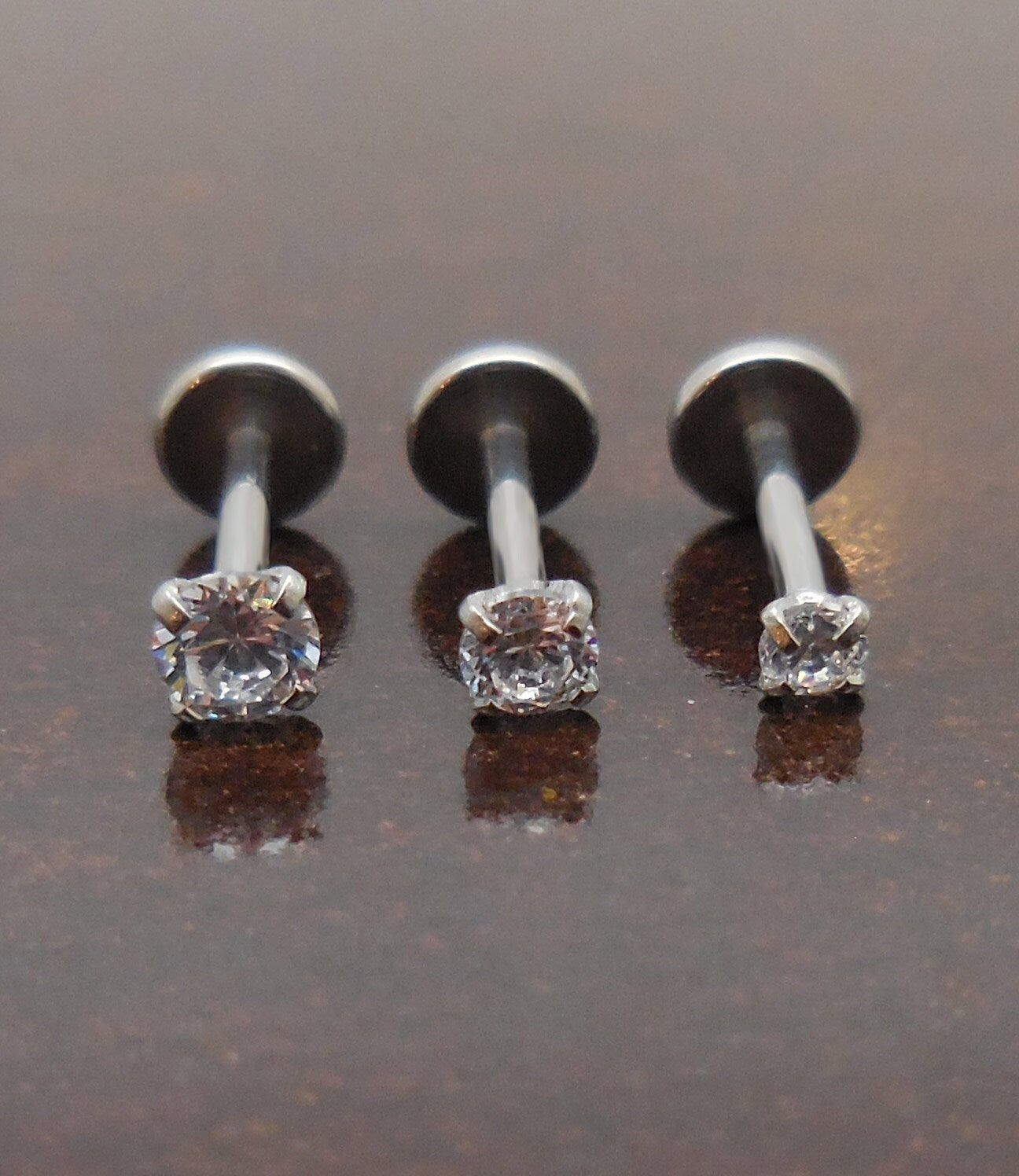 18G 2-4mm Tragus Clear CZ Stone Threadless 6mm Push Pin Triple Forward Helix Nose Ring Labret Lip Earrings Stainless Steel Prong Set