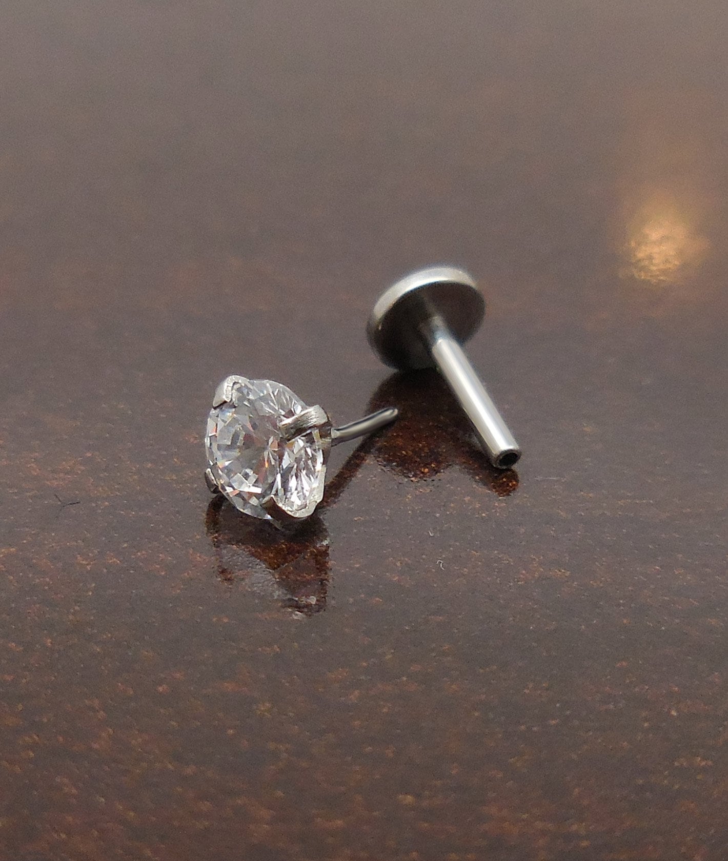 18G 2-4mm Tragus Clear CZ Stone Threadless 6mm Push Pin Triple Forward Helix Nose Ring Labret Lip Earrings Stainless Steel Prong Set