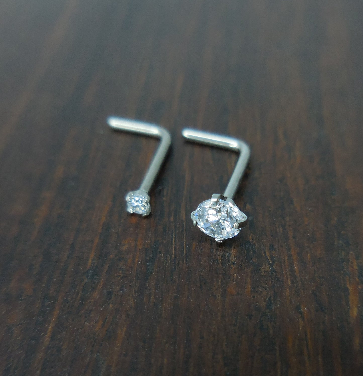 Solid Titanium Nose Rings Clear Cubic Zirconia 1.5mm 3mm Silver L Shape 20G 18G Bend Stud Ring Implant Grade