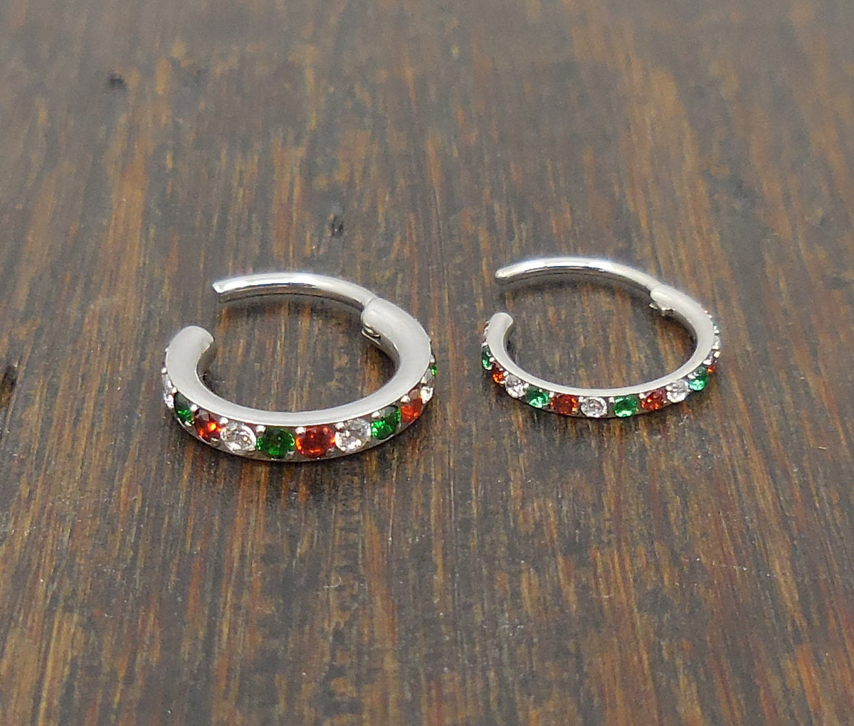 18G/20G Christmas Colors Surgical Steel Hinged Clicker Nose Stud / Hinged Segment CZ Crystal Hoop Ring / Cartilage Helix / Nose Septum Ring