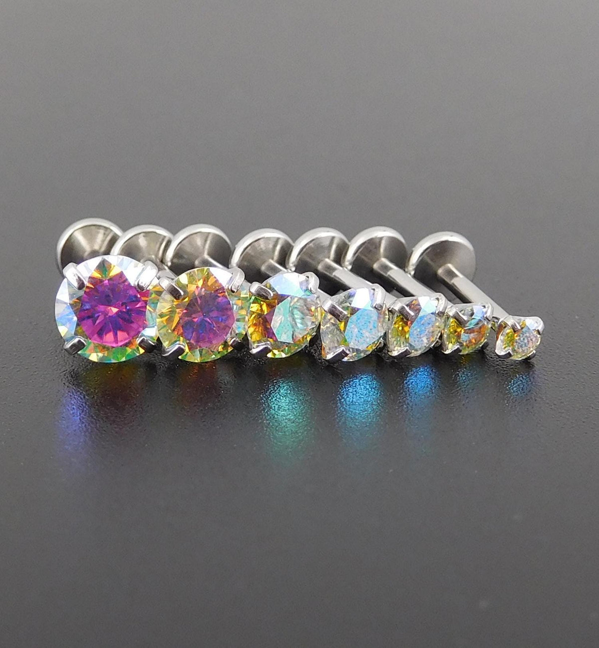 AB Moissanite Flat Back Stud Earring: Stainless Steel Push Pin Tragus Stud  Cartilage Piercing Stud - Threadless Nose Ring - Labret Earring