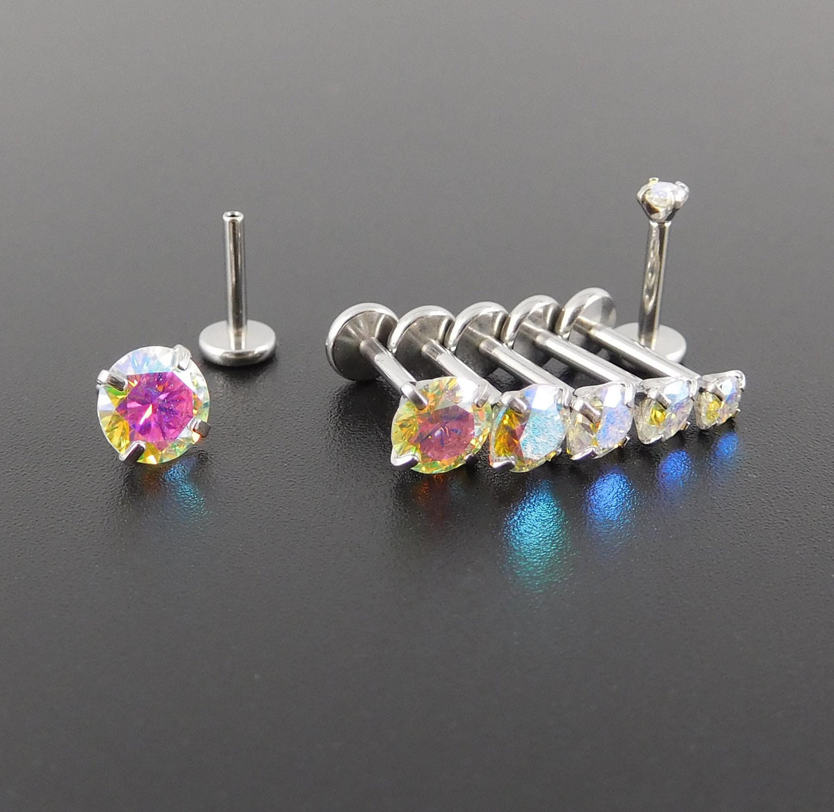 AB Moissanite Flat Back Stud Earring: Stainless Steel Push Pin Tragus Stud  Cartilage Piercing Stud - Threadless Nose Ring - Labret Earring