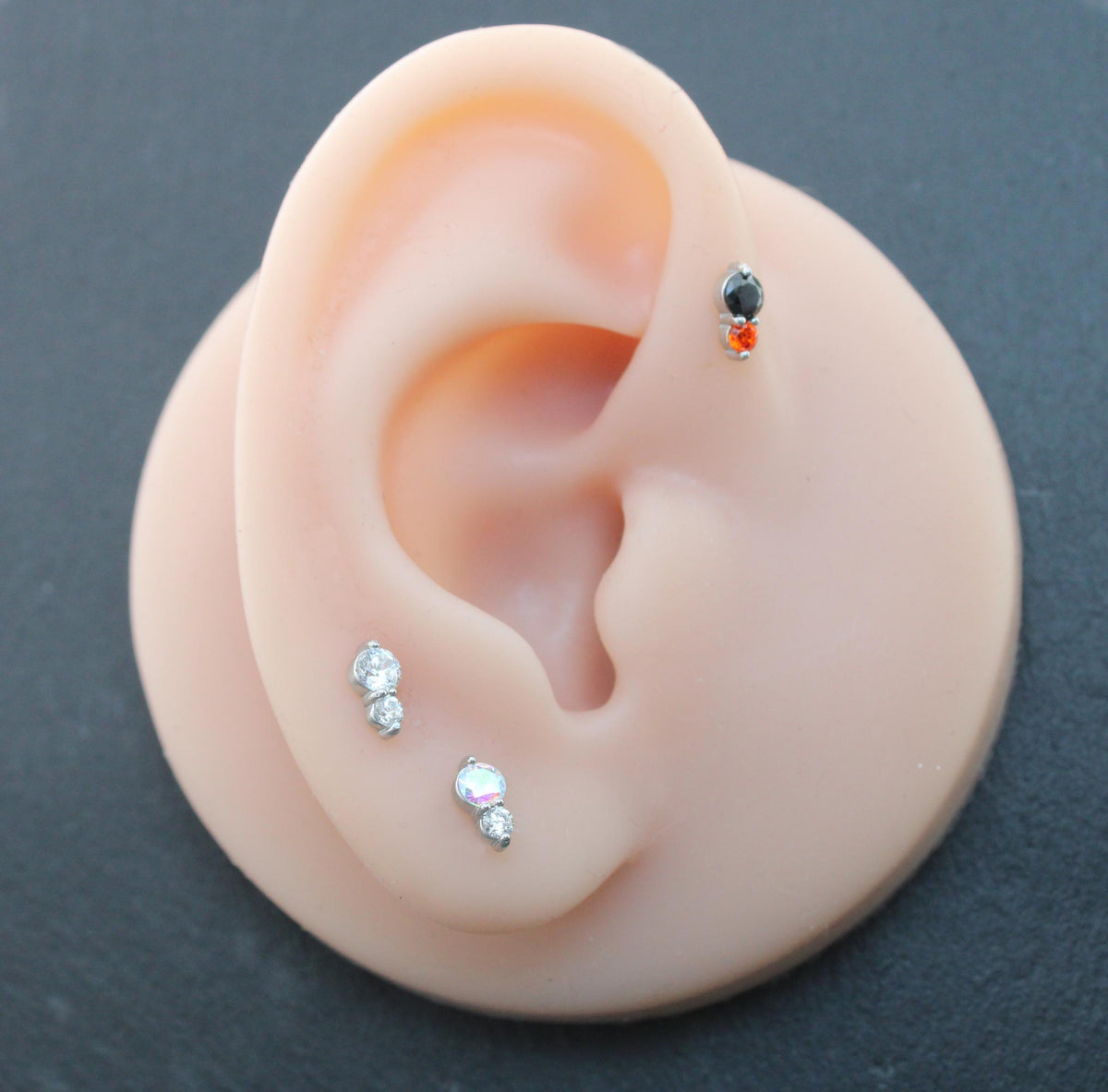 Silver Threadless Labret Stud Earring • Clear Tragus Piercing Stud • Flat Back Earring • Tiny Tragus Earring • Tragus Piercing Earring