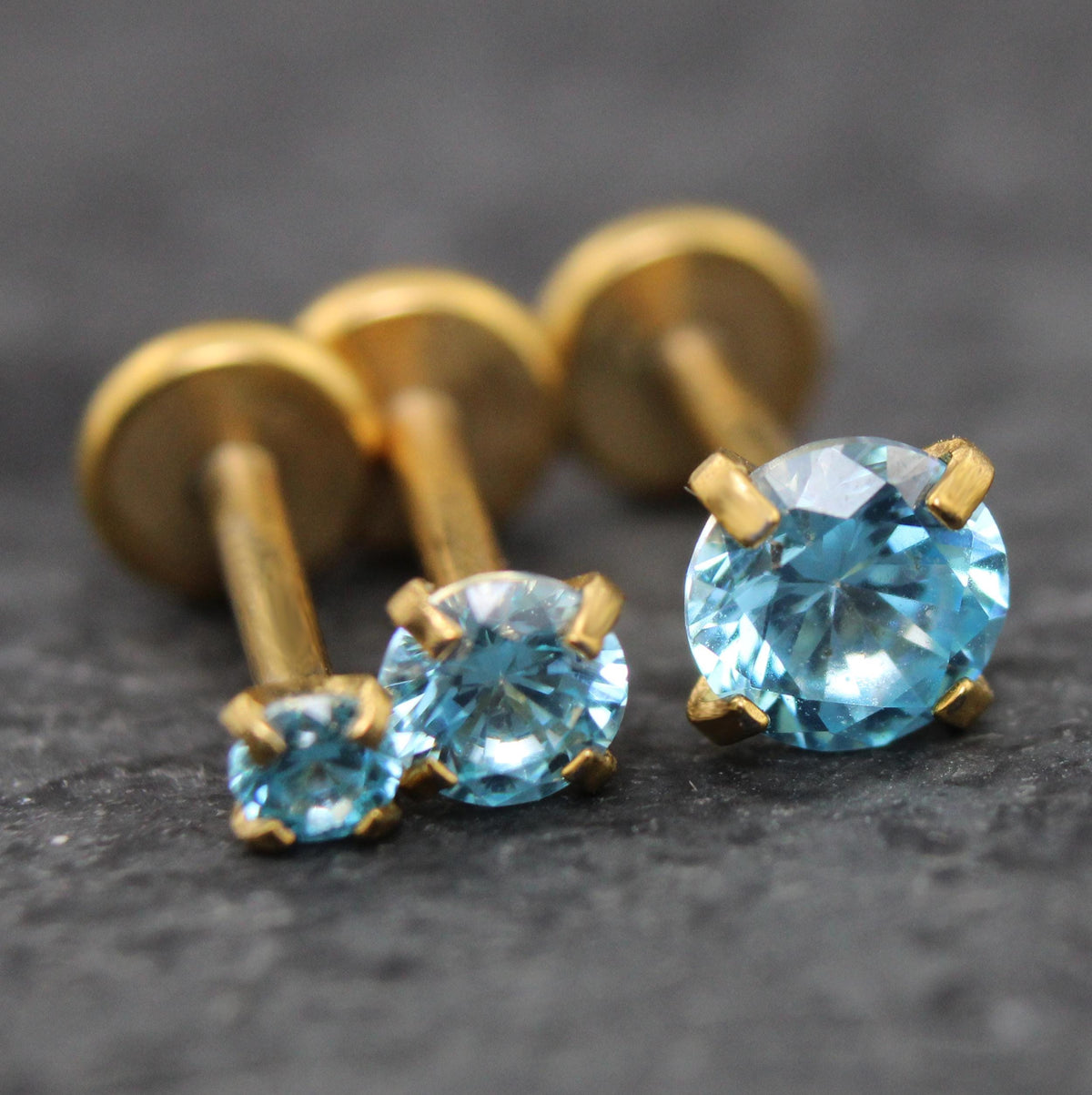 Gold Aqua Threadless Stud Earring • Aqua Stone Nose Ring • Tragus Piercing Stud • Flat Back Earring • Forward Helix Cartilage Stud
