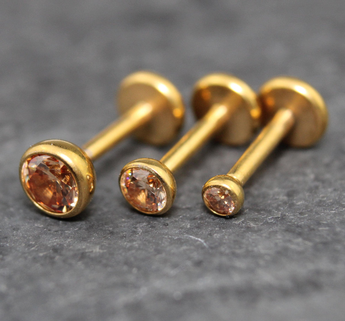 Citrine Gold Threadless Stud Earring • Champagne Stone Nose Ring • Tragus Piercing Stud • Flat Back Earring • Bezel Set Helix Cartilage Stud