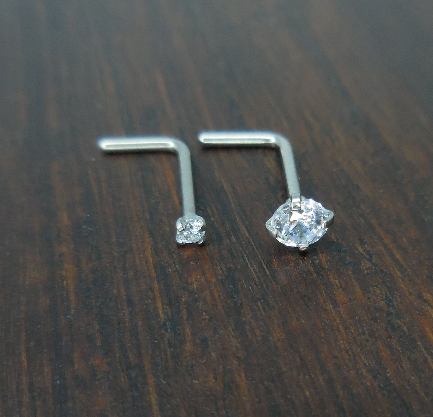 Solid Titanium Nose Rings Clear Cubic Zirconia 1.5mm 3mm Silver L Shape 20G 18G Bend Stud Ring Implant Grade